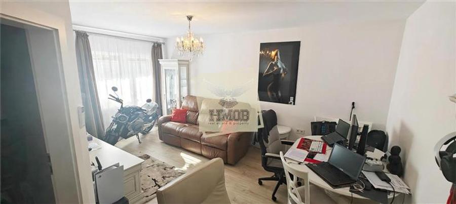 Apartament cu 2 camere decomandat, mobilat în Calea Poplăcii