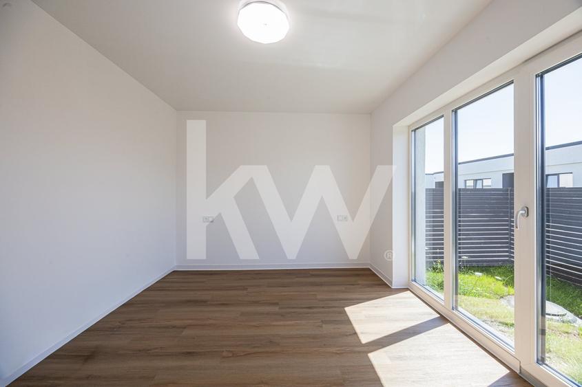 Casă individuală cu 4 camere cu Teren 333 Mp în Exterior Est