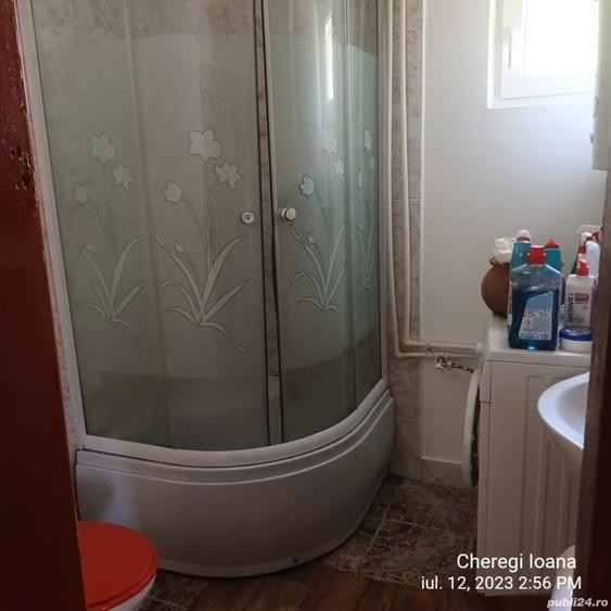 Casă cu 2 camere cu Teren 6200 Mp în Glăjărie