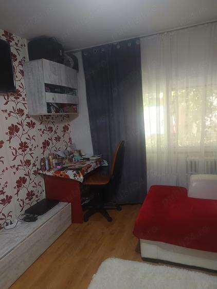 Apartament cu 2 camere semidecomandat în Confecții
