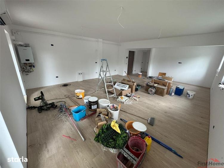 Spațiu comercial, de 98 mp, în Central