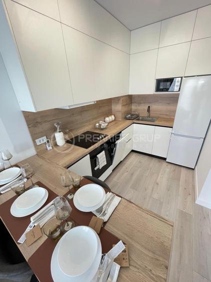 Apartament cu 2 camere decomandat în Podu Roș
