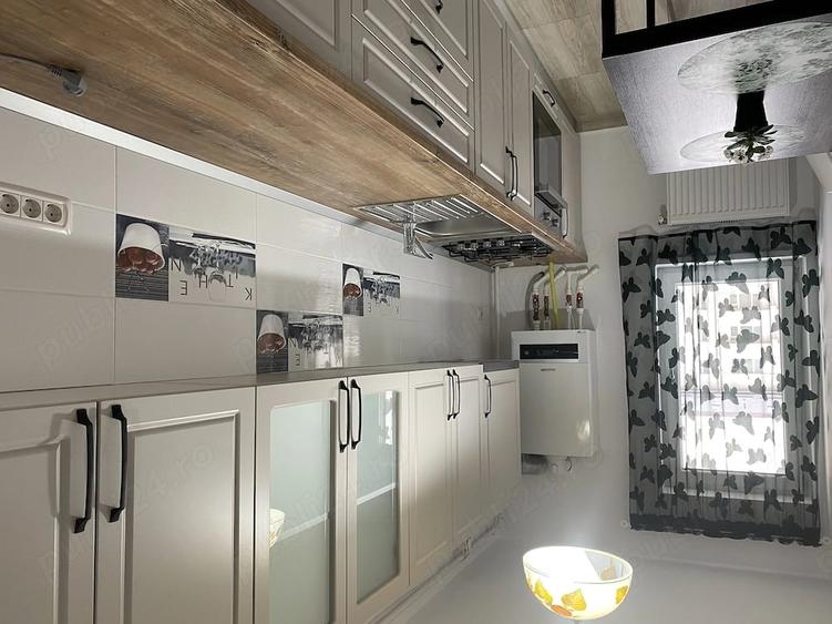 Apartament cu 2 camere decomandat în Păcii