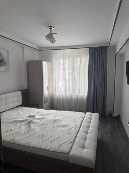 Apartament cu 2 camere decomandat în Tudor
