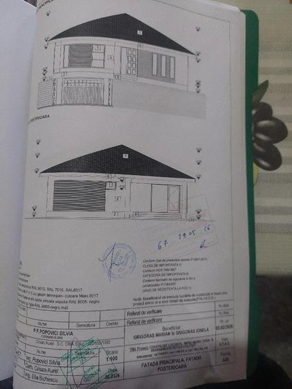 Casă cu 6 camere cu Teren 461 Mp în Găureni