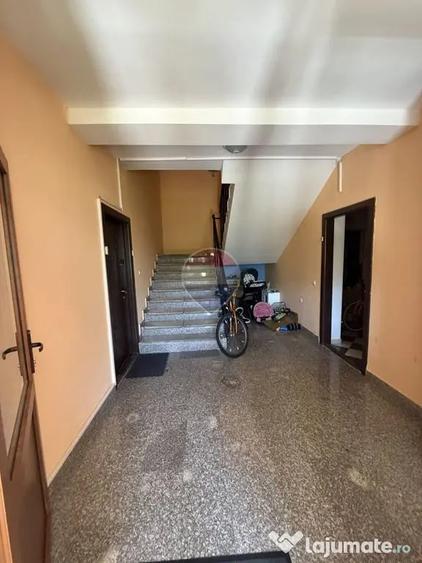 Apartament cu 2 camere decomandat în Centrul Civic