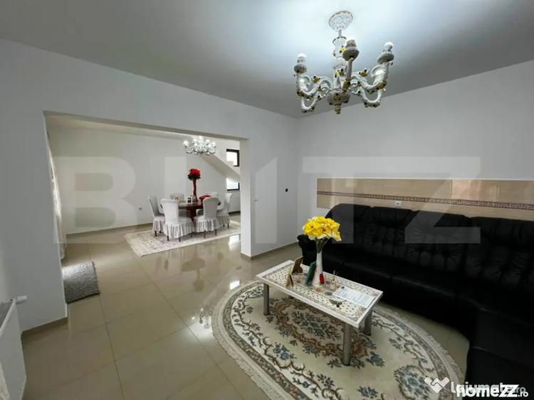 Casă cu 7 camere cu Teren 470 Mp în Teiu