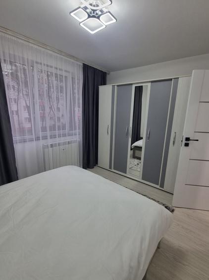 Apartament cu 2 camere decomandat în Exterior Vest