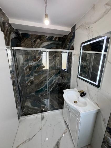 Duplex cu 5 camere cu Teren 350 Mp în Giarmata