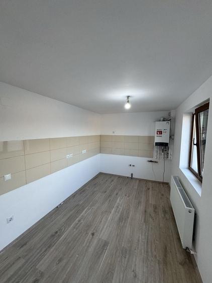 Casa de vanzare cu 4 dormitoare in Mihailesti - 5