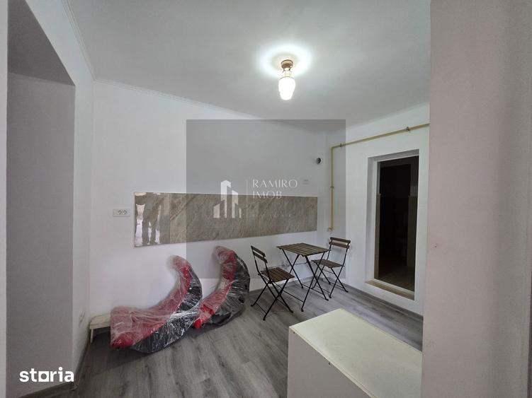 Casă cu 5 camere decomandat cu Teren 230 Mp în Giurgiului