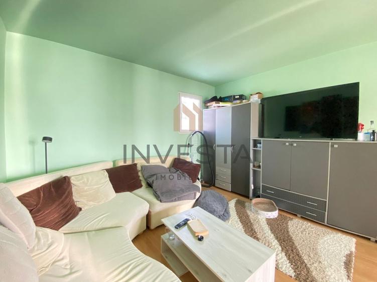 Apartament cu 2 camere semidecomandat, mobilat în Mărăști