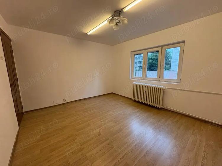 Apartament cu 2 camere decomandat în 13 Septembrie