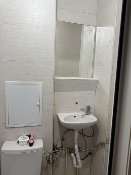 Garsonieră decomandată în Complex Studențesc