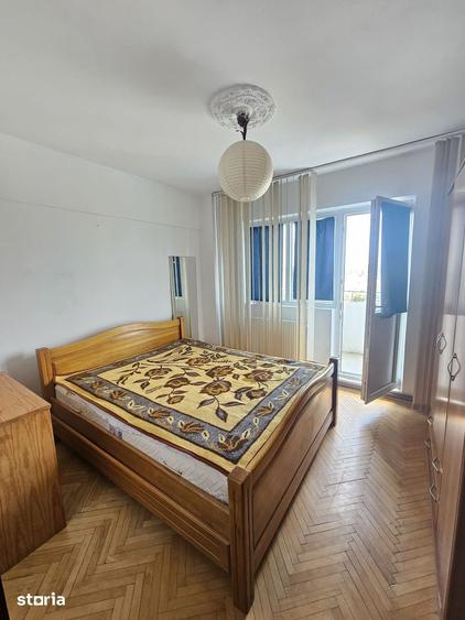 Apartament cu 2 camere decomandat în Piața Unirii