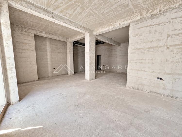 Spațiu comercial, de 65 mp, în Central