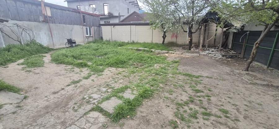 Teren de 409 mp, în Palas