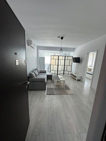 Apartament cu 2 camere semidecomandat în Frumoasa