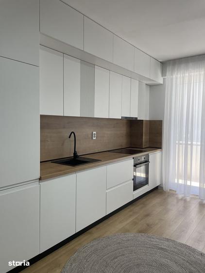 Apartament cu 3 camere în Cetate