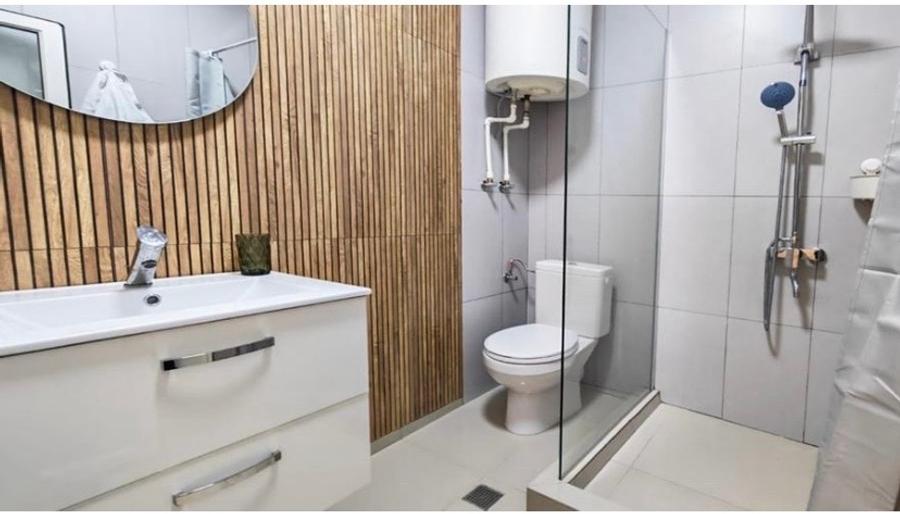 Spațiu comercial, de 60 mp, în Central