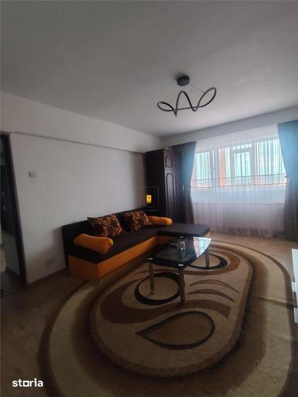 Apartament cu 2 camere decomandat în Malu Roșu