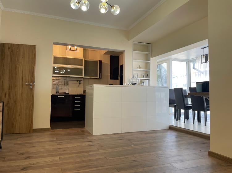Apartament cu 2 camere semidecomandat în Batistei