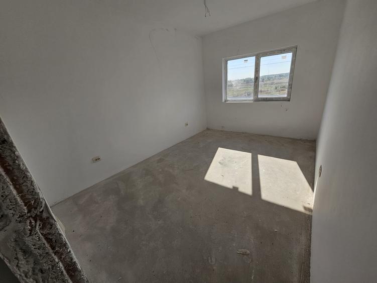 DUPLEX (LA GRI), P+1E+M, 122mpu, TEREN 248mp, CHIAJNA-ALEEA NUCILOR - 30