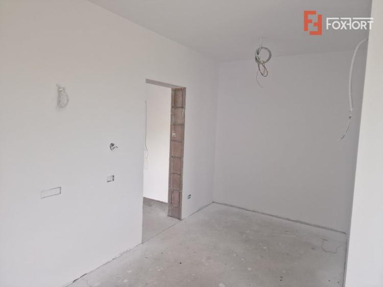 Casa cu 5 camere, 617 mp teren, Mosnita Veche - 13