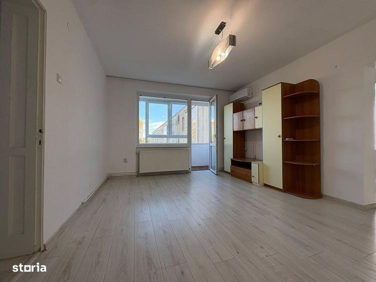 Apartament cu 2 camere în Tractorul