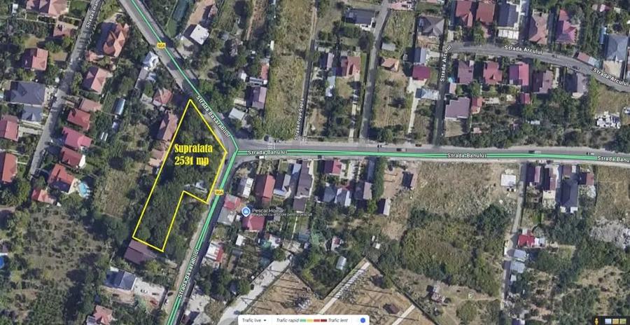 Teren de 2531 mp, în Central