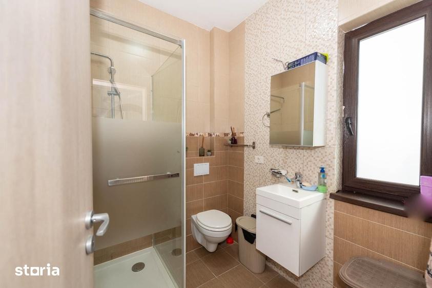 Casă cu 4 camere cu Teren 350 Mp în Ghencea