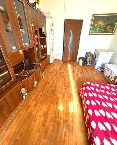 Garsonieră decomandată, mobilată în Micro 40