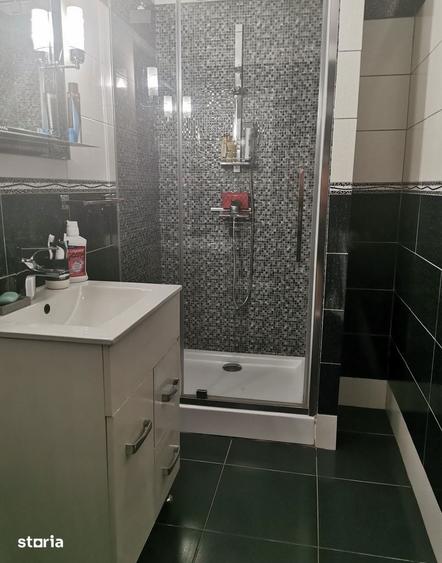 Apartament cu 2 camere decomandat în 13 Septembrie