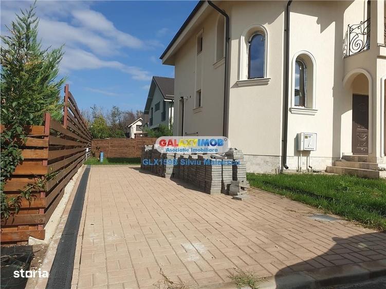 Casă cu 3 camere în Balotești