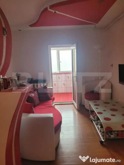 Apartament cu 2 camere decomandat în Victoria