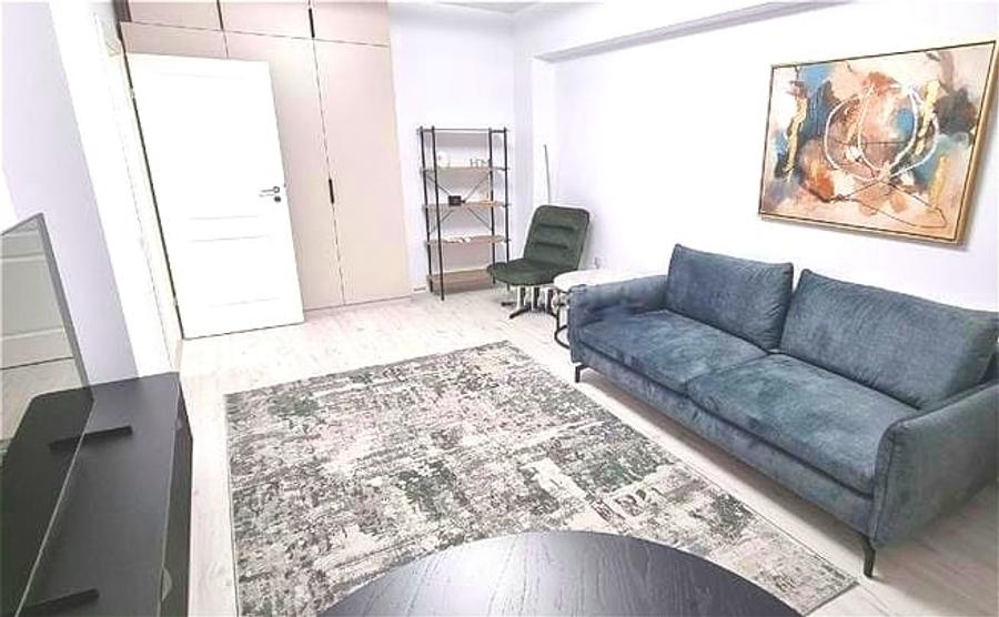 Apartament cu 2 camere decomandat, mobilat în Parcul Carol