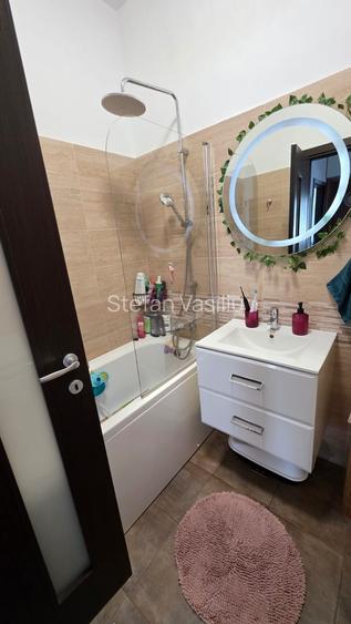Inchiriez apartament cu 2 camere