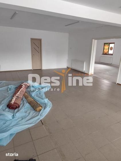 Casă cu 4 camere cu Teren 1200 Mp în Central