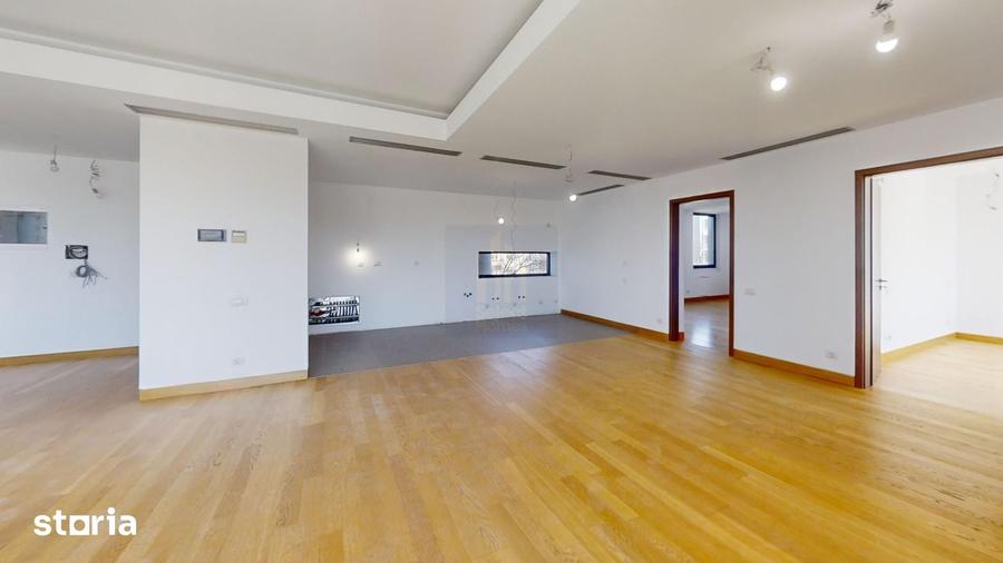 Apartament cu 3 camere în Eminescu