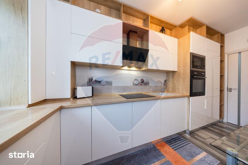 Apartament cu 2 camere decomandat în Central