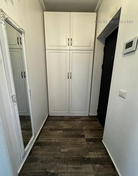 Apartament cu 2 camere decomandat, mobilat în Berceni
