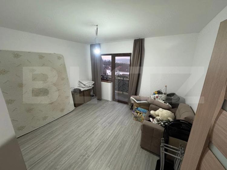 Casă cu 5 camere cu Teren 207 Mp în Central