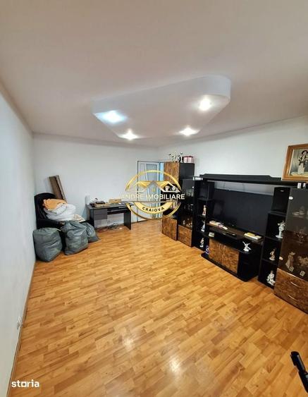 2 CAMERE DE VANZARE,Calea Severinului-Supeco,etajul 2/4,bloc 1986 - 4