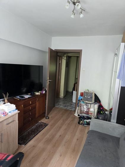 Vand apartament 3 camere Lacul Tei - 4