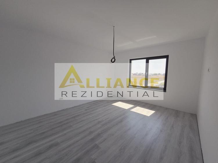 Casă individuală cu 3 camere cu Teren 330 Mp în Berceni