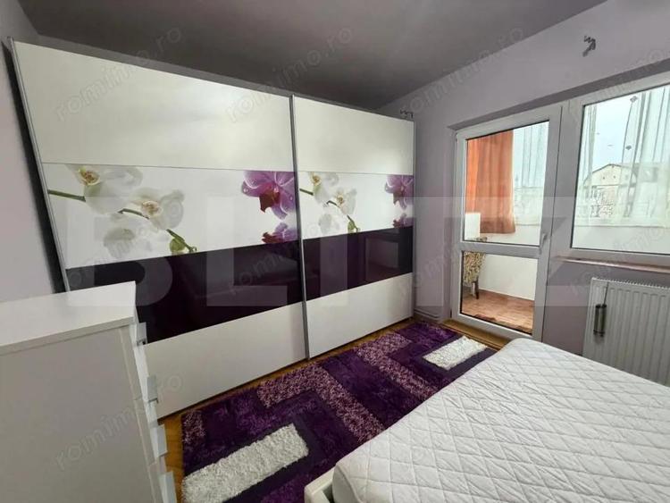 Apartament cu 3 camere decomandat în Girocului