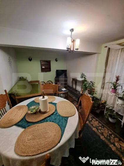Casă cu 4 camere cu Teren 1209 Mp în Moieciu