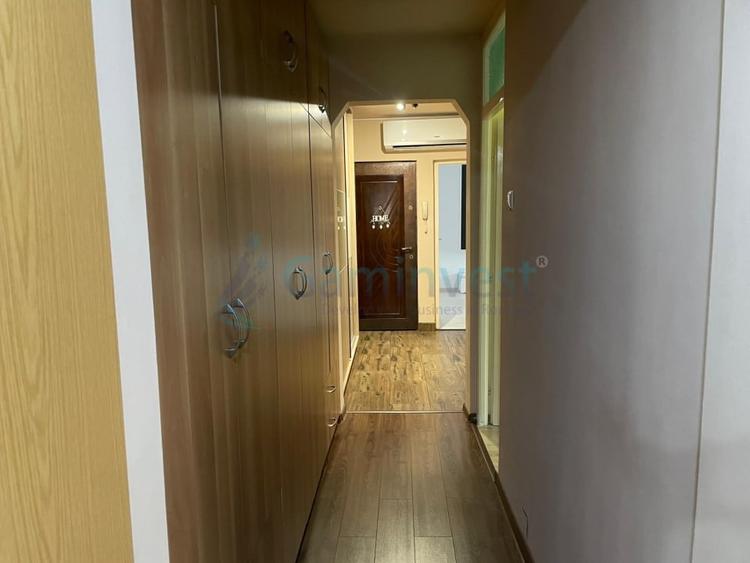 Apartament cu 3 camere decomandat, mobilat în Rogerius