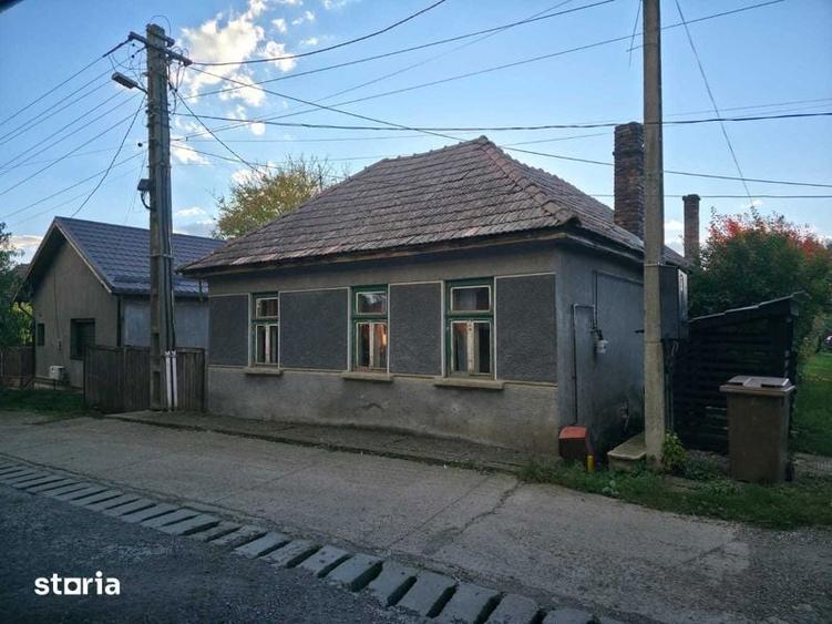Casă cu 3 camere cu Teren 100 Mp în Ernei
