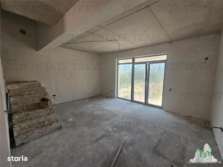 Casă cu 4 camere cu Teren 172 Mp în Dudu